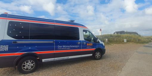 Der Wünschewagen beim Lister Ellenbogen auf Sylt